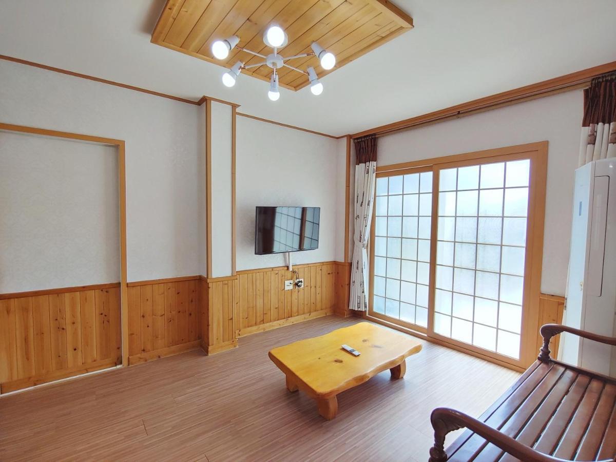 Gyulhouse Pension Согвипхо Экстерьер фото
